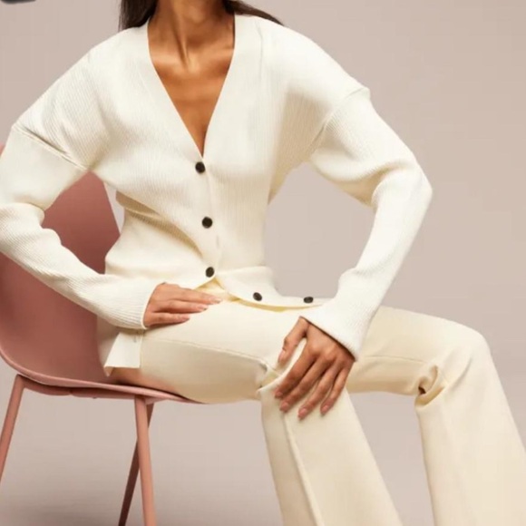 A.L.C. Ellen Ribbed Button-Front Cardigan in Cream White Size Small - Picture 2 of 6